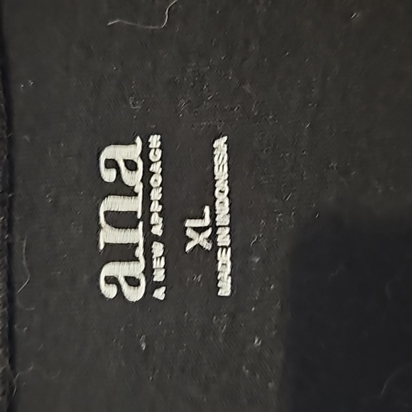 A.n.a. Black and gold short sleeve shirt - Picture 3 of 8